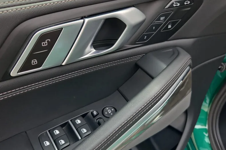 BMW X6 M (Seria X) din 2024 cu 32.800 km - oferta BMW207315 - foto 11