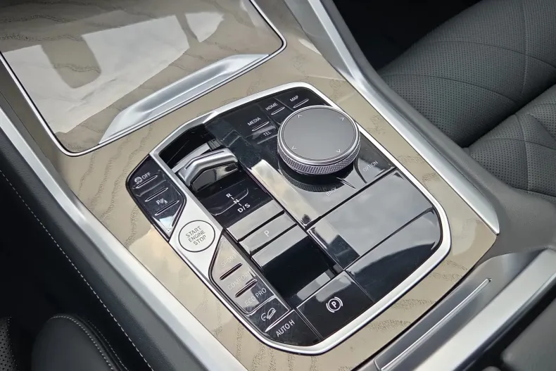 BMW X6 M (Seria X) din 2024 cu 32.800 km - oferta BMW207315 - foto 16