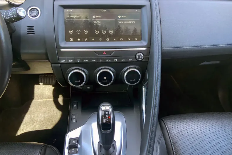 Jaguar E-Pace din 2020 cu 95.700 km - oferta JAG207317 - foto 26