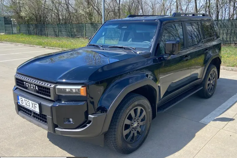 Toyota Land Cruiser din 2025 cu 18.516 km - oferta TOY207318 - foto 2