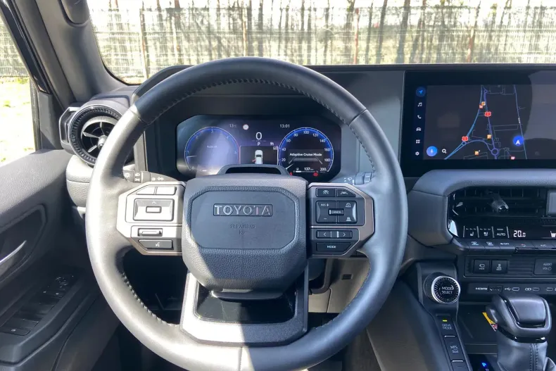 Toyota Land Cruiser din 2025 cu 18.516 km - oferta TOY207318 - foto 22