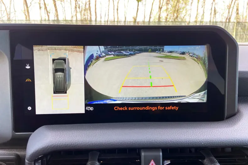 Toyota Land Cruiser din 2025 cu 18.516 km - oferta TOY207318 - foto 34