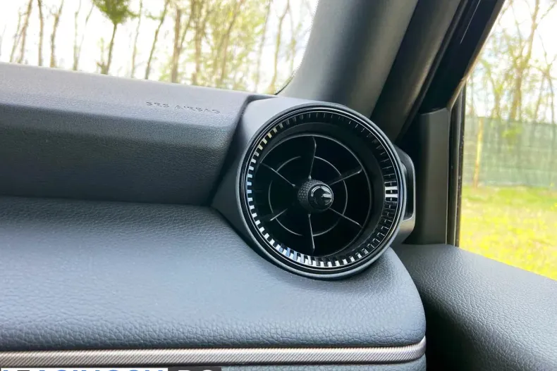 Toyota Land Cruiser din 2025 cu 18.516 km - oferta TOY207318 - foto 36