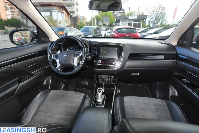 Mitsubishi Outlander din 2020 cu 168.520 km - oferta MIT207321 - foto 5