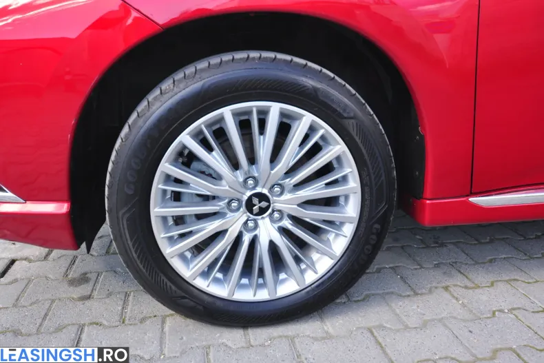 Mitsubishi Outlander din 2020 cu 168.520 km - oferta MIT207321 - foto 9