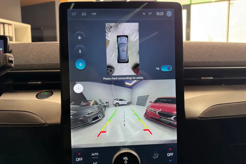 Ford Mustang Mach-E din 2022 cu 54.943 km - oferta FOR207324 - foto 13