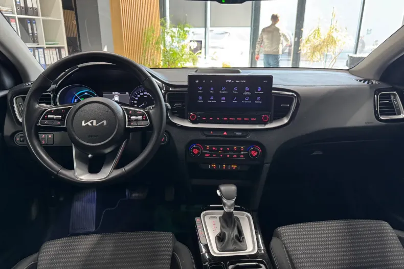 Kia XCeed din 2022 cu 60.526 km - oferta KIA207325 - foto 25