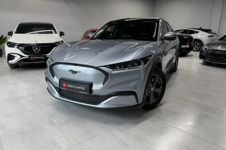 Ford Mustang Mach-E din 2022 cu 72.637 km - oferta FOR207326 - foto 1