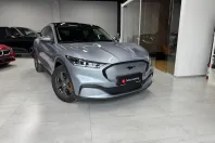 Ford Mustang Mach-E din 2022 cu 72.637 km - oferta FOR207326 - foto 3