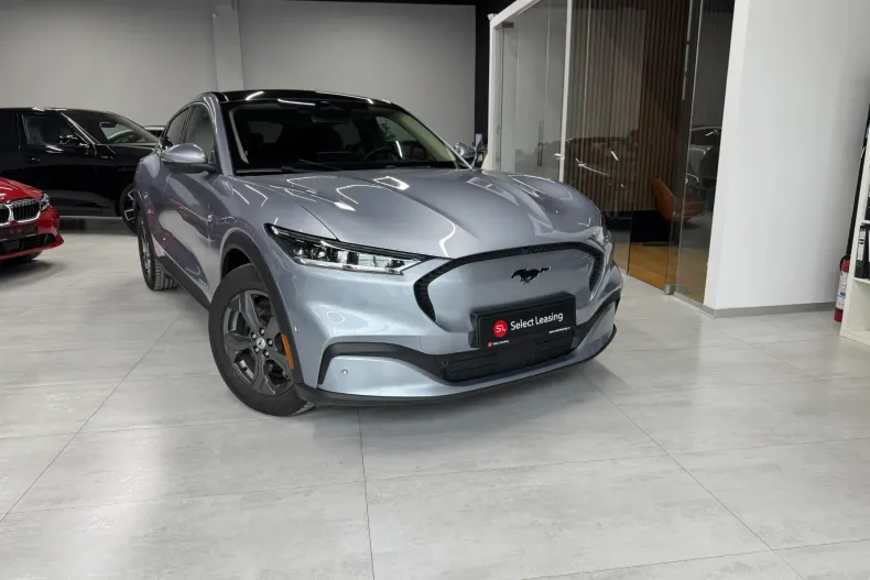 Ford Mustang Mach-E din 2022 cu 72.637 km - oferta FOR207326 - foto 3