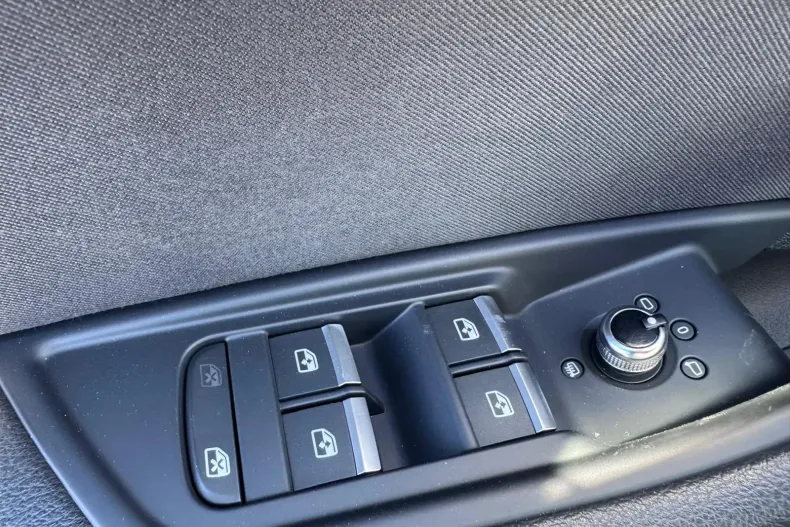 Audi A5 din 2020 cu 81.289 km - oferta AUD207327 - foto 18