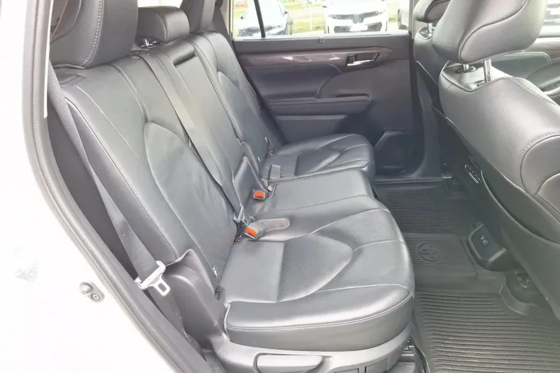 Toyota Highlander din 2021 cu 112.600 km - oferta TOY207328 - foto 13