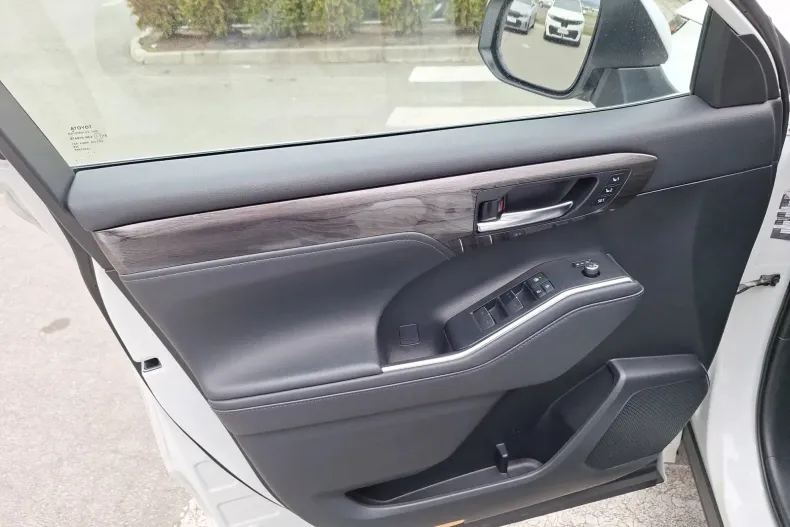 Toyota Highlander din 2021 cu 112.600 km - oferta TOY207328 - foto 17