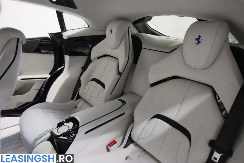 Ferrari Purosangue din 2025 cu 2.800 km - oferta FER207333 - foto 24