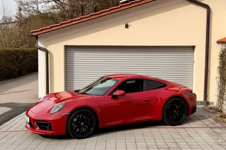 Porsche 992 din 2022 cu 11.700 km - oferta POR207335 - foto 2