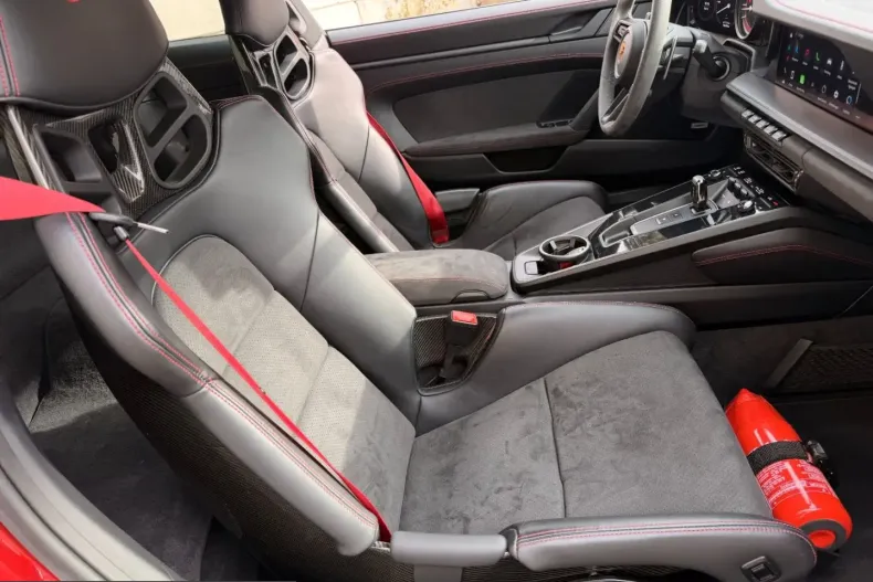 Porsche 992 din 2022 cu 11.700 km - oferta POR207335 - foto 22