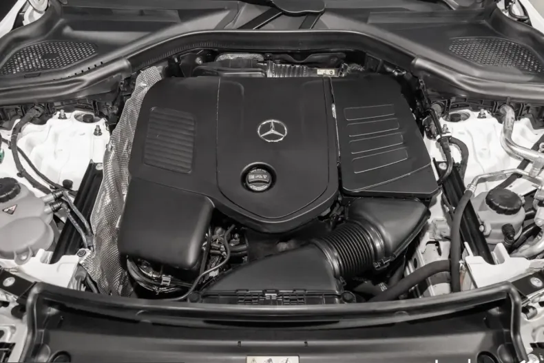 Mercedes-Benz GLC 300 (Clasa GLC) din 2023 cu 40.000 km - oferta MER207339 - foto 8