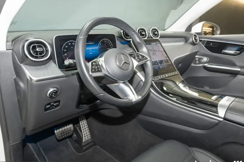 Mercedes-Benz GLC 300 (Clasa GLC) din 2023 cu 40.000 km - oferta MER207339 - foto 11