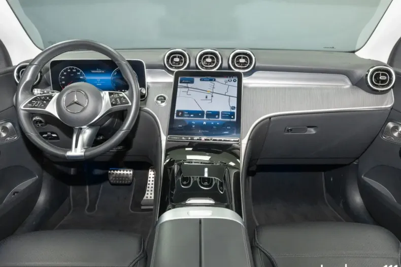 Mercedes-Benz GLC 300 (Clasa GLC) din 2023 cu 40.000 km - oferta MER207339 - foto 19