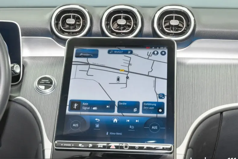 Mercedes-Benz GLC 300 (Clasa GLC) din 2023 cu 40.000 km - oferta MER207339 - foto 23