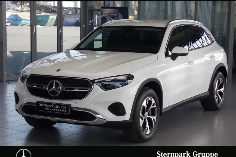 Mercedes-Benz GLC 300 (Clasa GLC) din 2023 cu 42.350 km - oferta MER207340 - foto 1