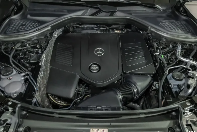 Mercedes-Benz GLC 200 (Clasa GLC) din 2024 cu 4.214 km - oferta MER207342 - foto 8