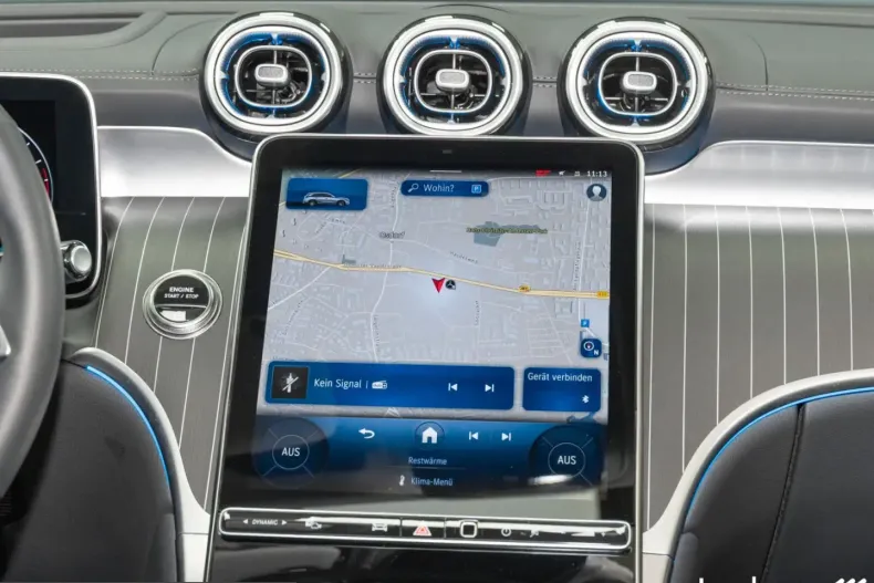 Mercedes-Benz GLC 200 (Clasa GLC) din 2024 cu 4.214 km - oferta MER207342 - foto 23