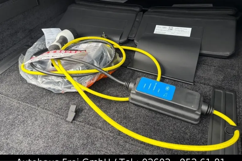 Land Rover Range Rover din 2024 cu 3.800 km - oferta LAN207349 - foto 26