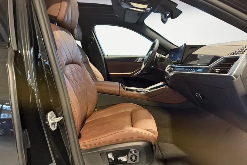 BMW X6 (Seria X) din 2025 cu 23.498 km - oferta BMW207350 - foto 7