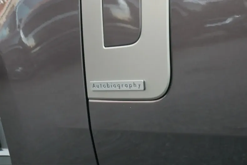 Land Rover Range Rover din 2022 cu 74.000 km - oferta LAN207351 - foto 4