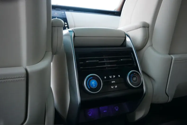 Land Rover Range Rover din 2022 cu 74.000 km - oferta LAN207351 - foto 22