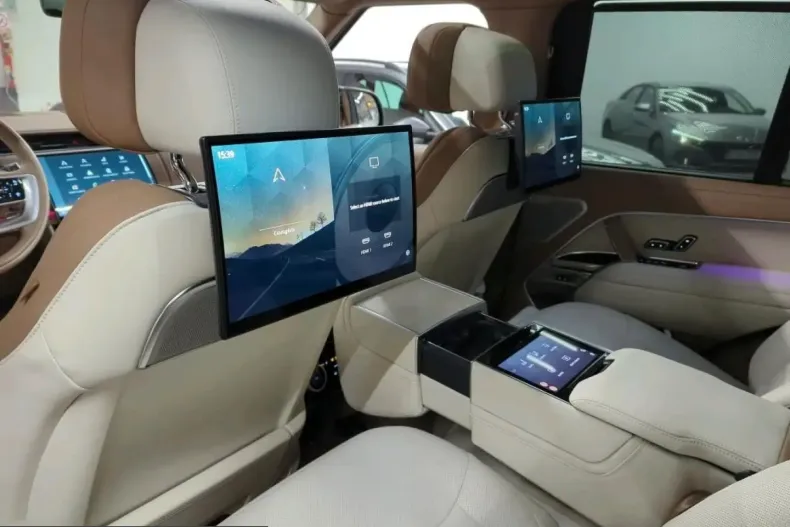 Land Rover Range Rover din 2022 cu 24.000 km - oferta LAN207352 - foto 6