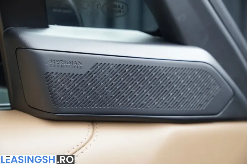 Land Rover Range Rover din 2024 cu 8.500 km - oferta LAN207353 - foto 29