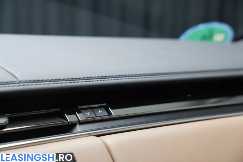 Land Rover Range Rover din 2024 cu 8.500 km - oferta LAN207353 - foto 44