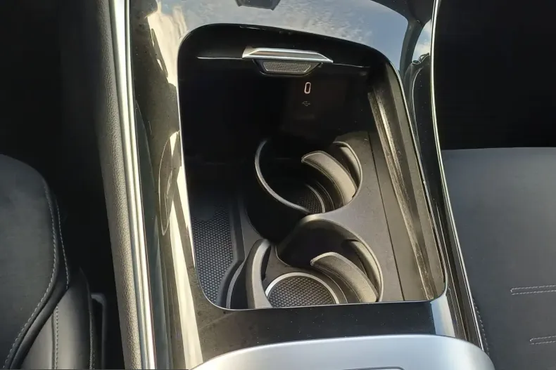 Mercedes-Benz GLC 200 (Clasa GLC) din 2023 cu 56.566 km - oferta MER207354 - foto 24