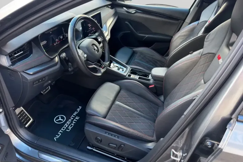 Skoda Octavia din 2022 cu 19.800 km - oferta SKO207358 - foto 10