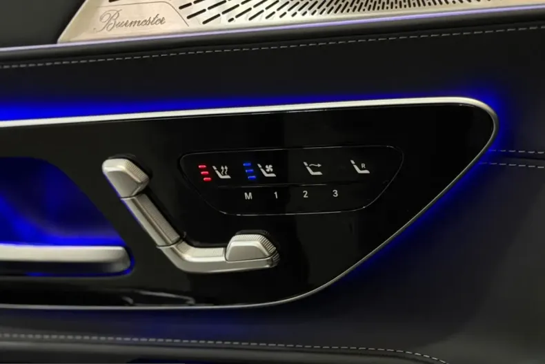 Mercedes-Benz SL 63 AMG (Clasa SL) din 2024 cu 19.900 km - oferta MER207359 - foto 13