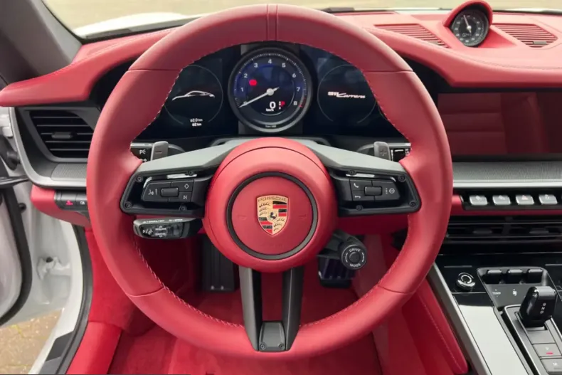 Porsche 992 din 2025 cu 450 km - oferta POR207360 - foto 11