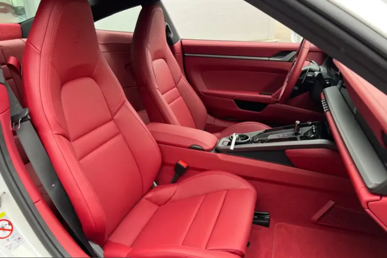 Porsche 992 din 2025 cu 450 km - oferta POR207360 - foto 15