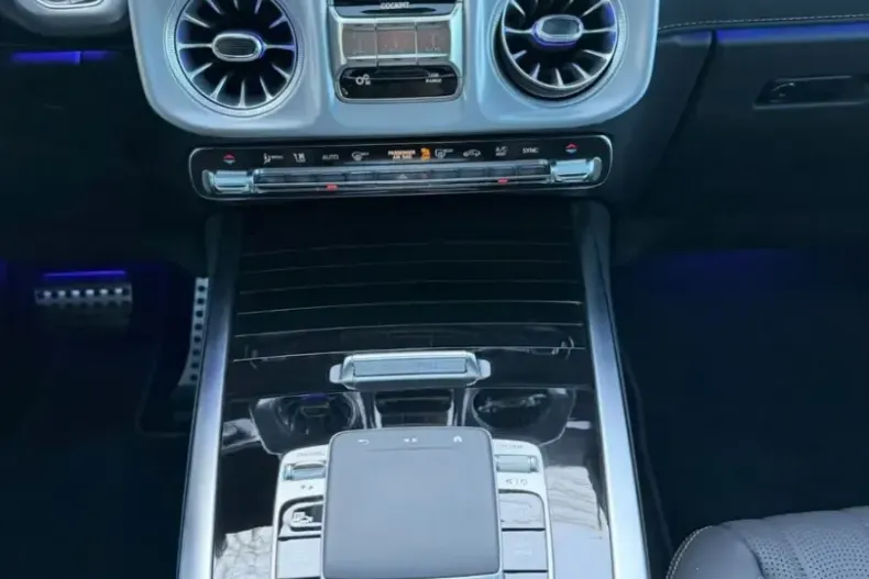 Mercedes-Benz G 63 AMG (Clasa G) din 2025 cu 7.400 km - oferta MER207361 - foto 20