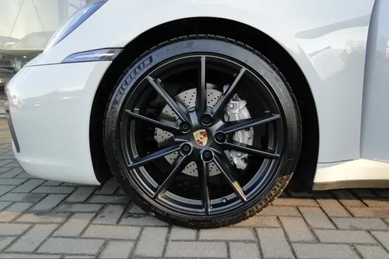 Porsche 992 din 2024 cu 17.202 km - oferta POR207365 - foto 17