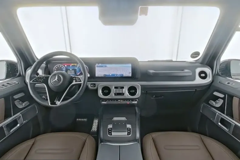 Mercedes-Benz G 450 (Clasa G) din 2025 cu 23.528 km - oferta MER207366 - foto 6