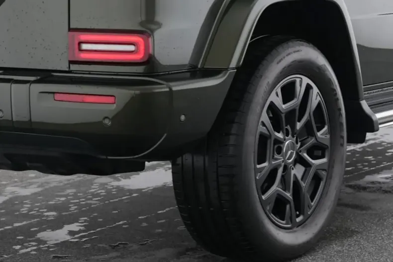 Mercedes-Benz G 450 (Clasa G) din 2025 cu 23.528 km - oferta MER207366 - foto 9