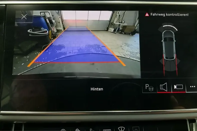 Audi Q8 din 2023 cu 74.110 km - oferta AUD207369 - foto 14