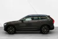 Volvo XC60 din 2024 cu 49.030 km - oferta VOL207371 - foto 13