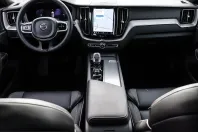 Volvo XC60 din 2024 cu 16.807 km - oferta VOL207372 - foto 5