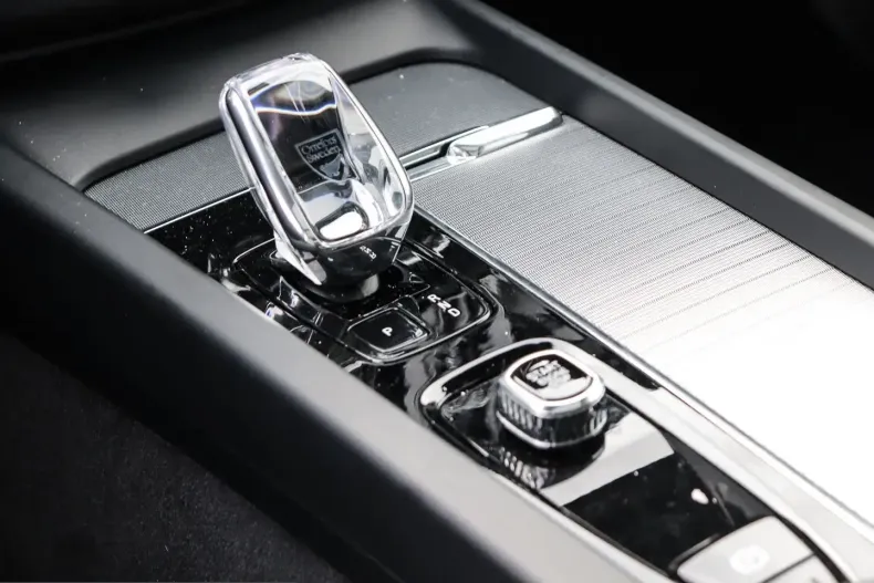 Volvo XC60 din 2024 cu 16.807 km - oferta VOL207372 - foto 12