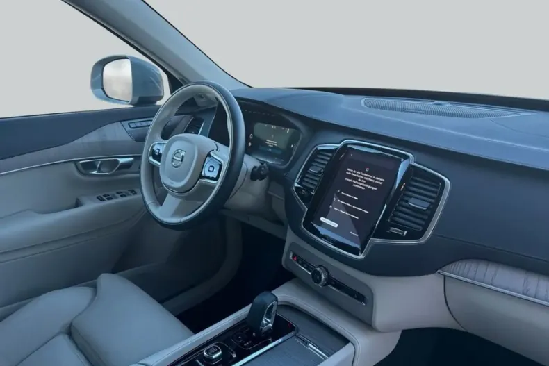 Volvo XC90 din 2024 cu 23.300 km - oferta VOL207375 - foto 12