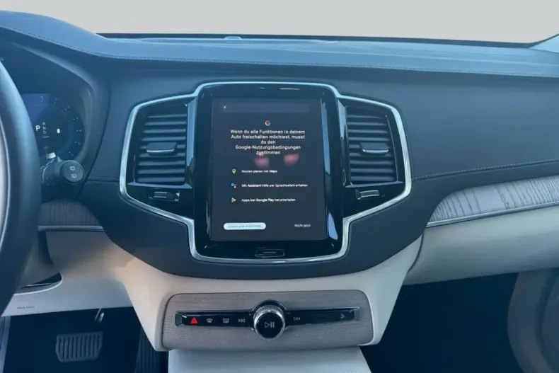 Volvo XC90 din 2024 cu 23.300 km - oferta VOL207375 - foto 14