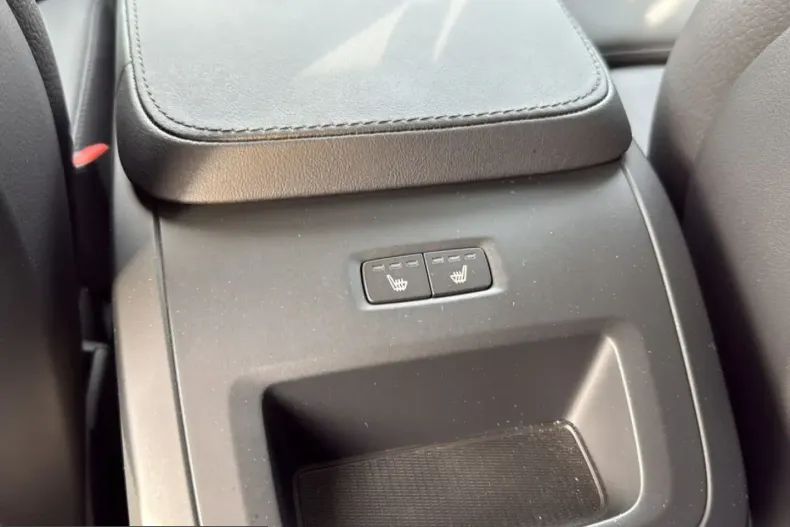 Volvo XC90 din 2024 cu 29.700 km - oferta VOL207377 - foto 27